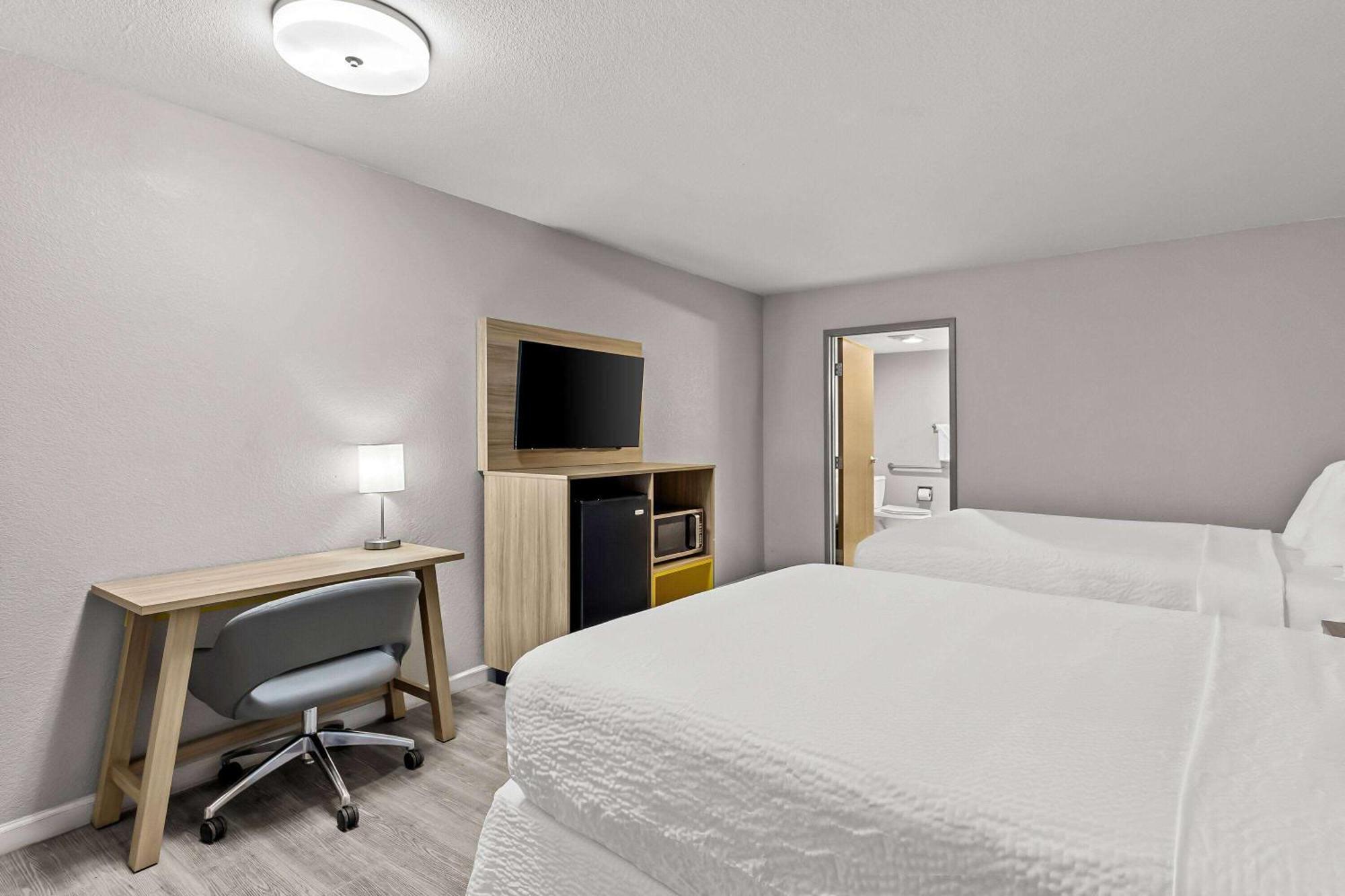 Days Inn By Wyndham בקאיי מראה חיצוני תמונה